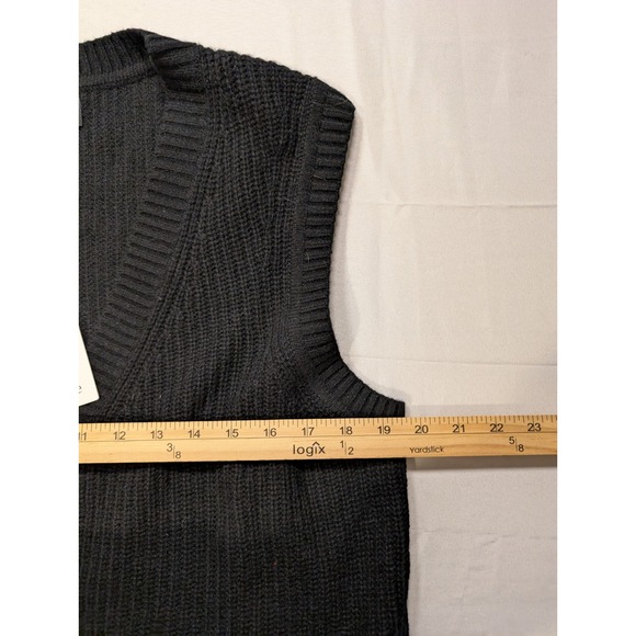 Quince Women's Large Mongolian Cashmere V-Neck Sweater Vest Black NEW Luxury - Picture 5 of 9